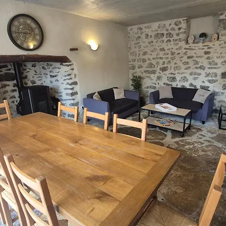 Le Soleil - Authentique - A 10 M Du Chateau * Villeneuve (Puy-de-Dome)